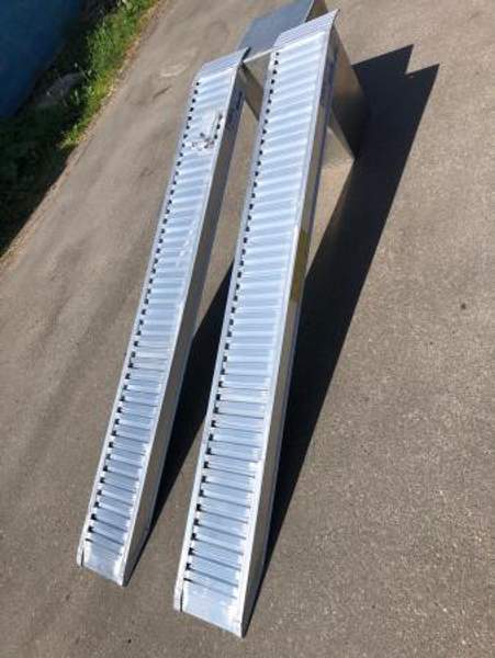 Производим алюминиевые трапы для спецтехники 2400 кг