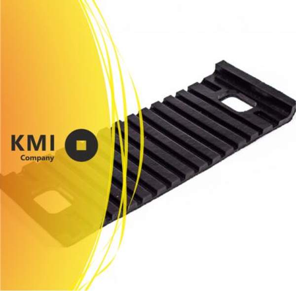 Прокладка нашпальная ЦП-77 (под ДН-65) 390х190 мм ТУ 2539-161-01124323-2003