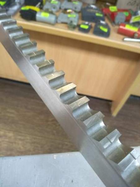 Протяжка шпоночная 2405-1062 8Js9