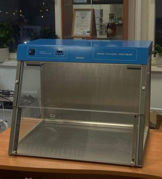 ПЦР Бокс UVC/Т-M-AR с УФ рециркулятором Biosan