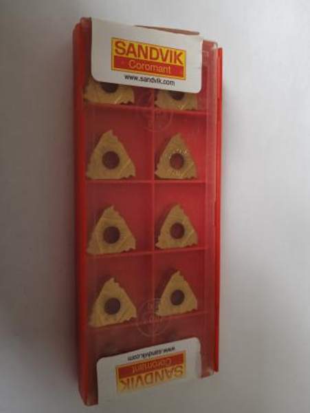 R166.0L-16MM01C200 1020 SANDVIK