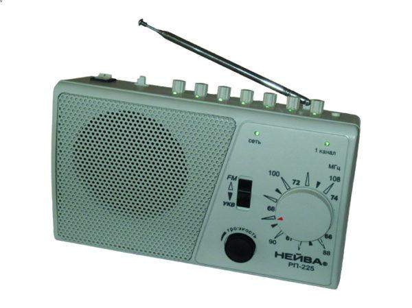 Радиоприемник "Нейва РП-225"