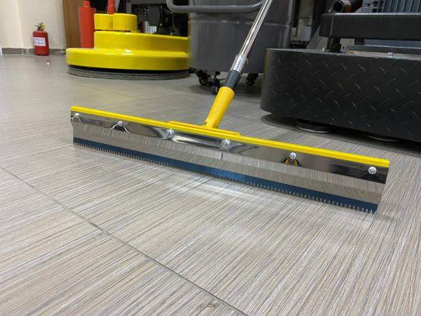 Ракля со сменными лезвиями 560мм