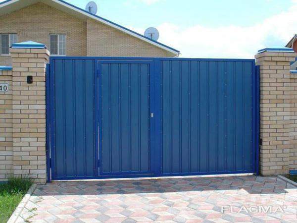 Распашные ворота 3000х2000 заполнение профлистом Кривой Рог