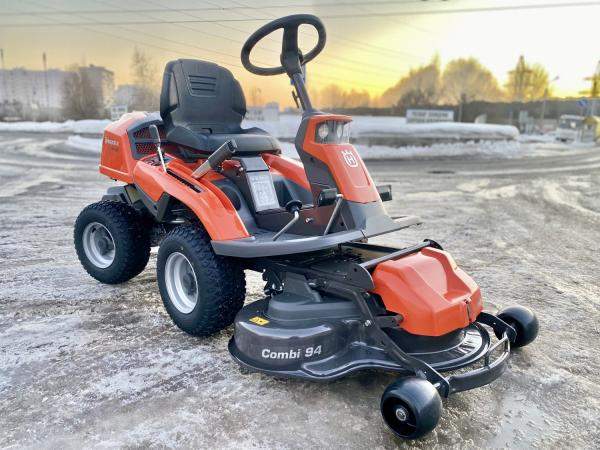 Райдер садовый Husqvarna R 216T AWD