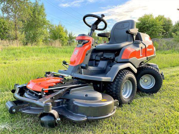 Райдер садовый Husqvarna R420TsX AWD