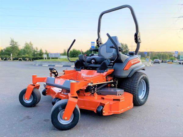 Райдер садовый Husqvarna Z560X с нулевым разворотом