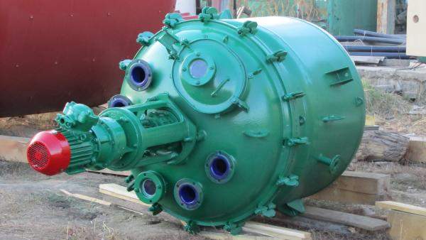 Реактор из нержавеющей стали, Реактор эмалированный