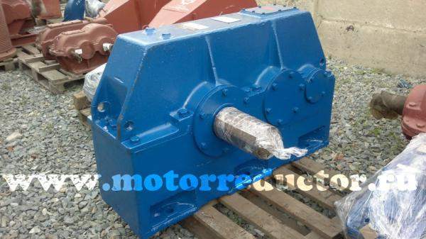 Редуктор 1Ц2У-400Н -10-21 .