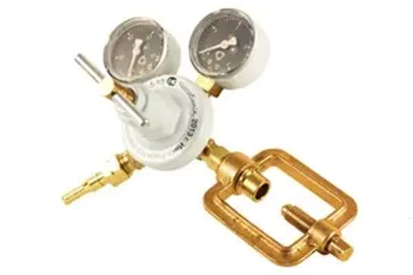 Редуктор ацетиленовый БАО-5-10