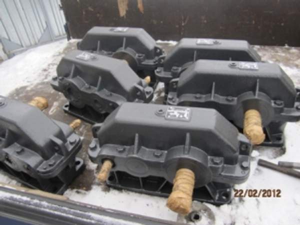 Редуктор цилиндрический двухступенчатый Ц2У160-20-12