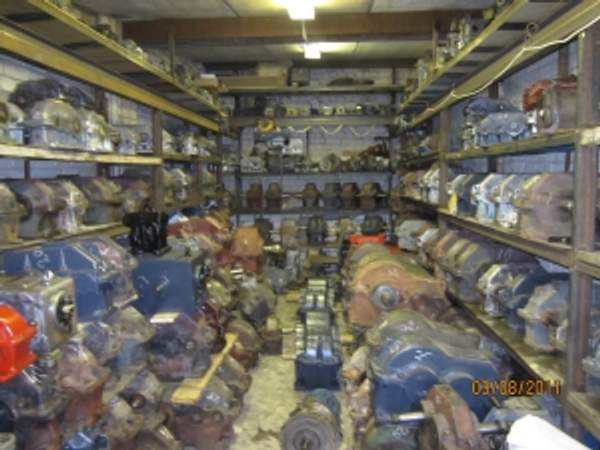 Редуктор цилиндрический двухступенчатый Ц2У160-40-21 У1