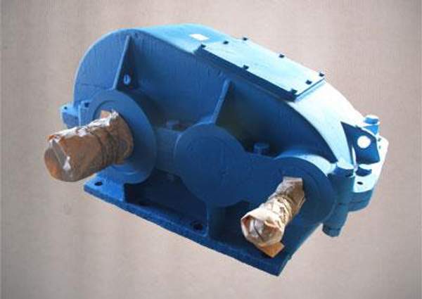 Редуктор цилиндрический Ц2 300