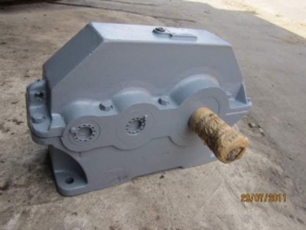 Редуктор цилиндрический Ц2У200-10-12