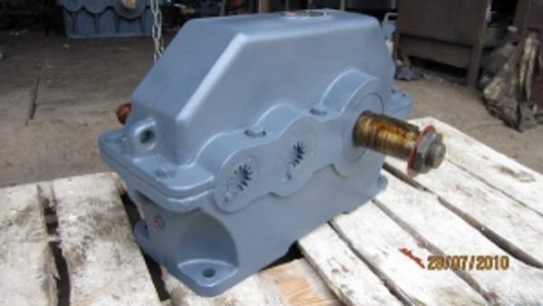 Редуктор цилиндрический Ц2У200-16-21