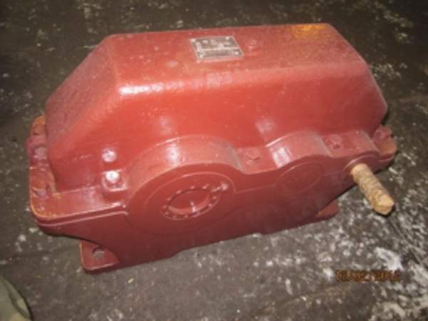 Редуктор цилиндрический Ц2У200-31,5-22