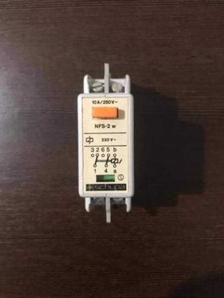 Реле Schupa NFS-2w катушка 220В 10А