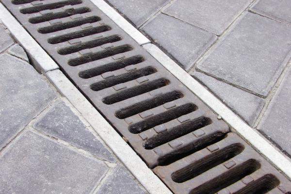 Решетка штампованная оцинкованная DN200 Аквасток