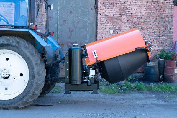 Рециклер асфальтобетона ST 1000 на МТЗ