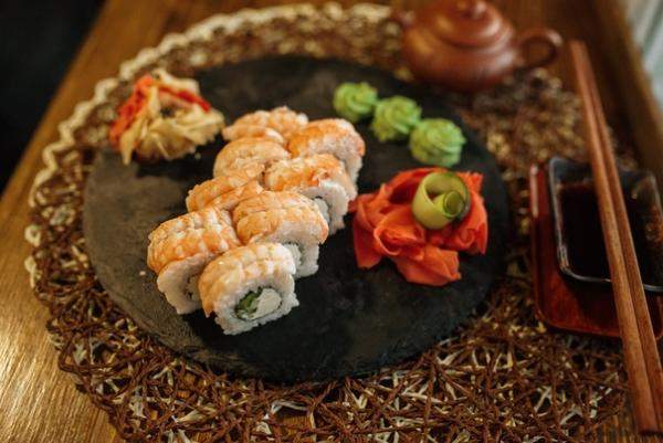 Ролл ???? «Белый Дракон»