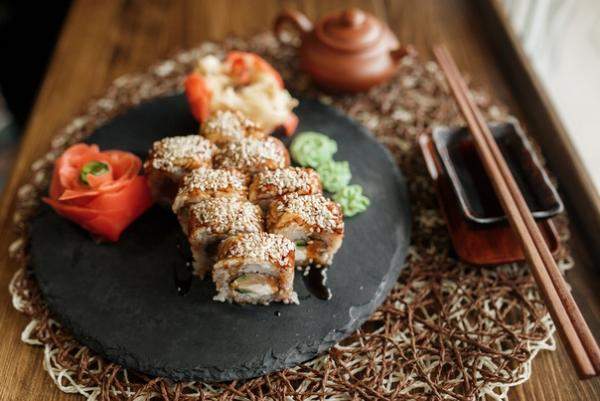 Ролл ???? «Чёрный Дракон»