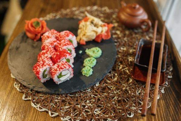 Ролл ???? «Интсуми»