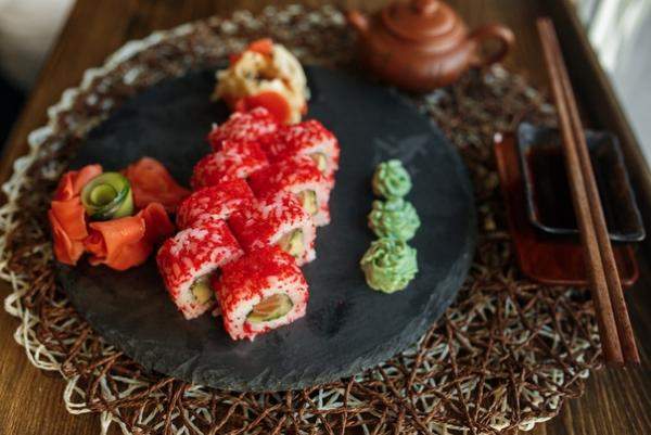 Ролл ???? «Калифорния» с лососем