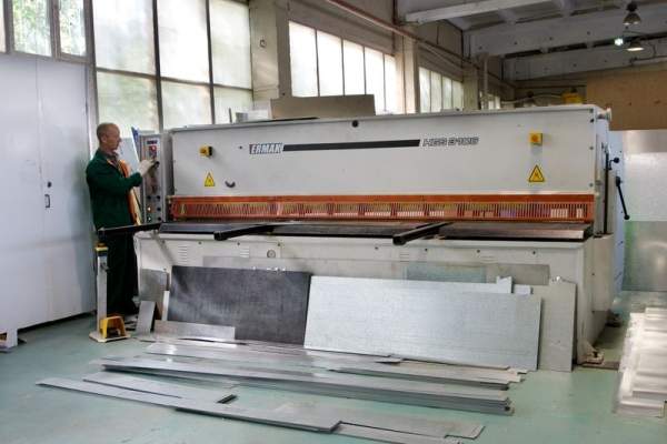 Рубка металла