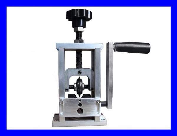 Ручной станок для разделки кабеля M-20