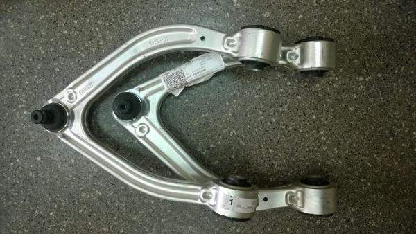 Рычаг поперечный правый Mercedes W220 A2203305211