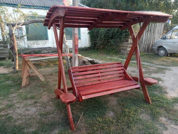 Садовая качеля