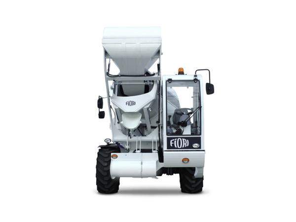 Самоходный бетоносмеситель FIORI DB X50 с самозагрузкой