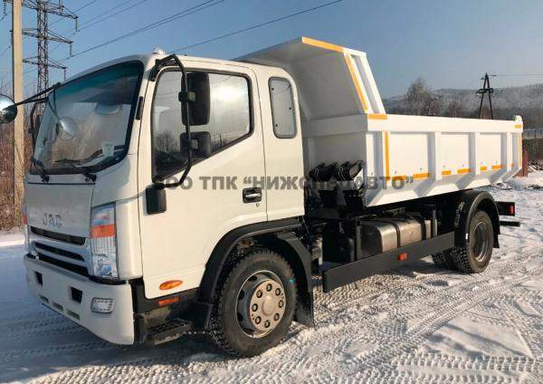 Самосвал JAC 120