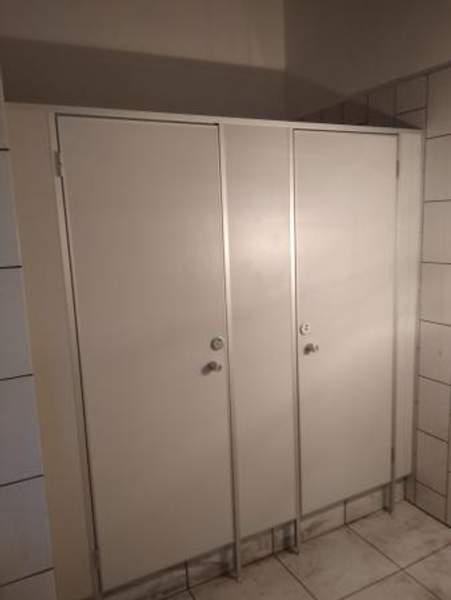 Сантехнические перегородки, кабины