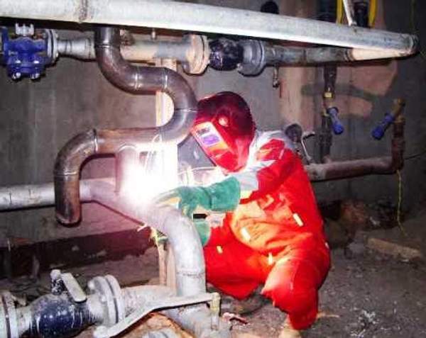 Сантехнические услуги. Сантехник домой, в офис