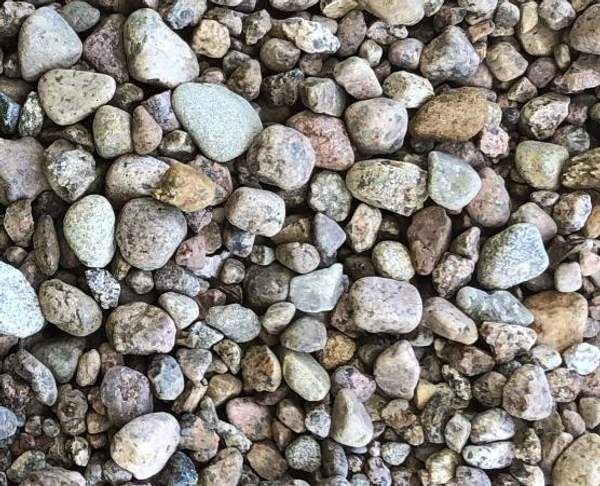 Щебень гравийный 70-300 в Ленинградской обл.