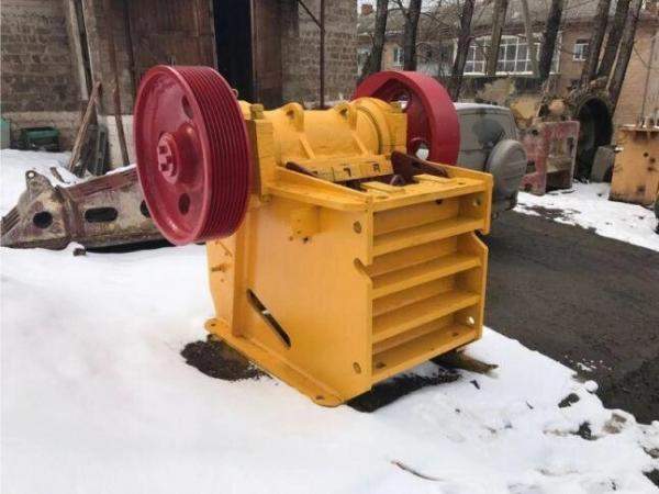 Щековая дробилка СМД-109