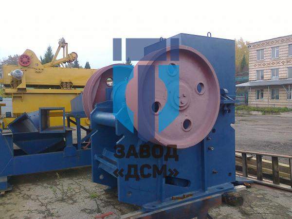 Щековая дробилка СМД-109 (ЩДЗМ-4х9)