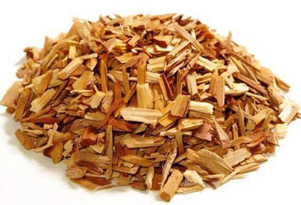 Щепа для копчения в мешках и россыпью