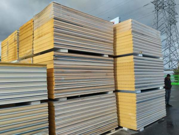 Сэндвич панели новые и б/у в наличии 10000м2