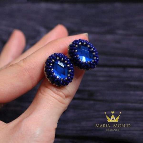 Серьги-гвоздики "Сапфир" ручной работы от Maria Monid