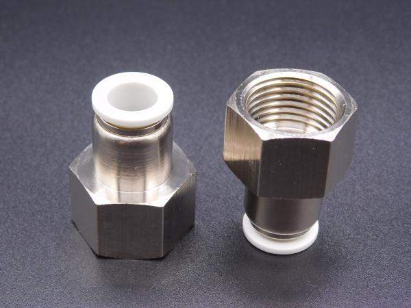 SF-EPCF 10G04 Фитинг прямой