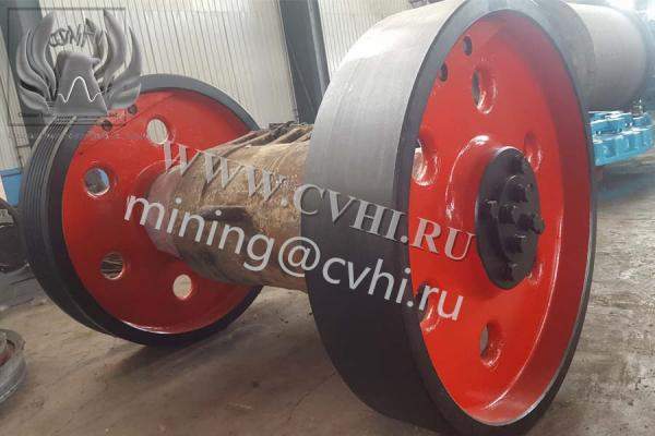 Шатун для щековой дробилки СМД