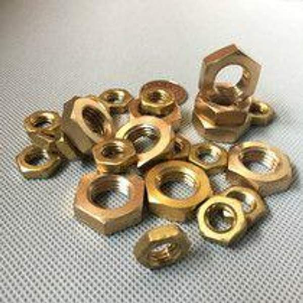 Шайба латунная Ф20