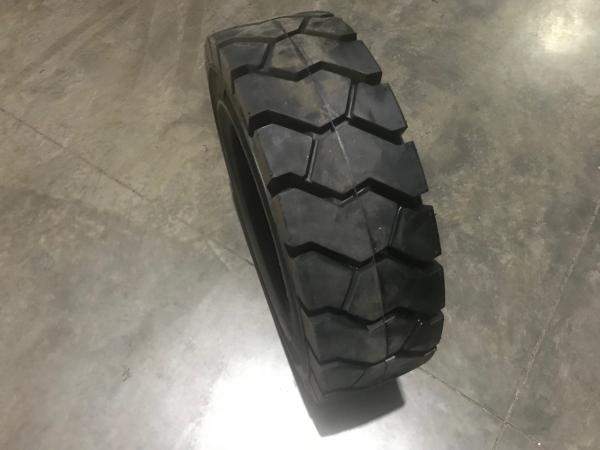 Шина 250-15 для вилочного погрузчика