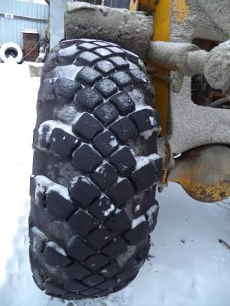 Шины 23.5-25 Усиленные от Урагана 1500*600-635 ВИ203