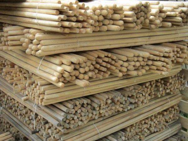 Шканты круглые деревянные д. 25 мм, дл.1,2 м