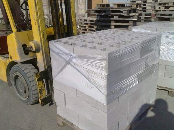 Шлакоблок высокого качества, повышенной прочности от производителя оптовые цены. Доставка вся область