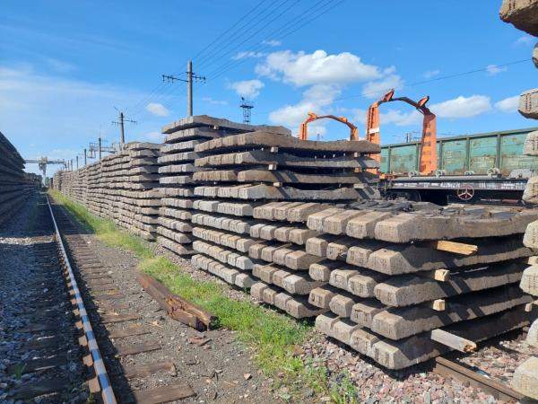 Шпалы железобетонные б/у
