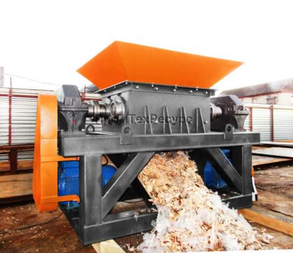 Шредер для поддонов, досок с гвоздями и других древесных отходов